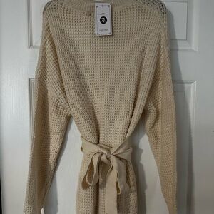 Waffle knit dress with tie waist